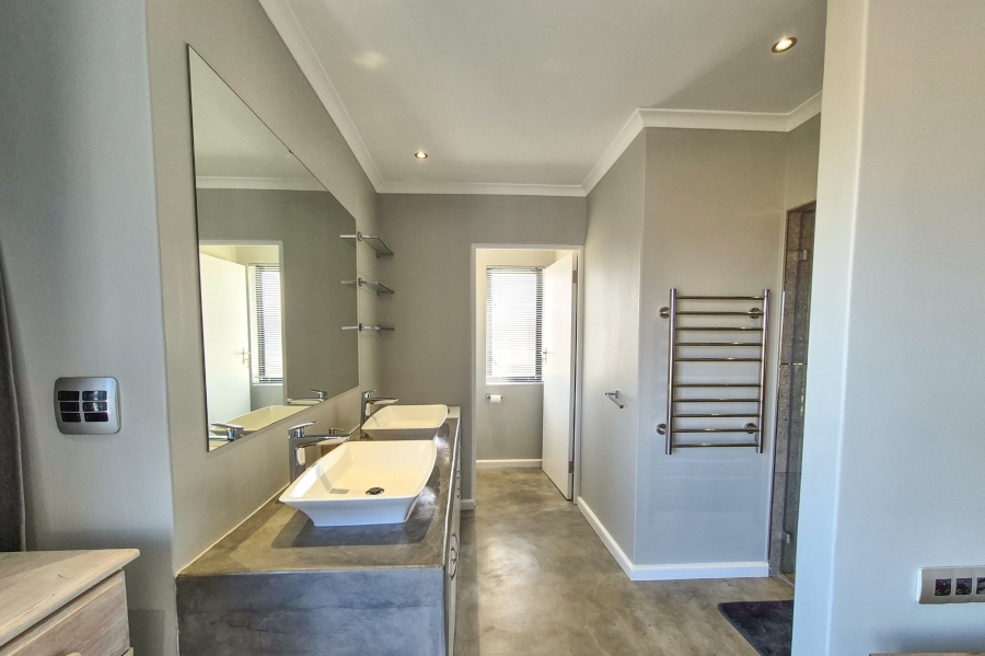 3 Bedroom Property for Sale in Kelderhof Country Village Western Cape